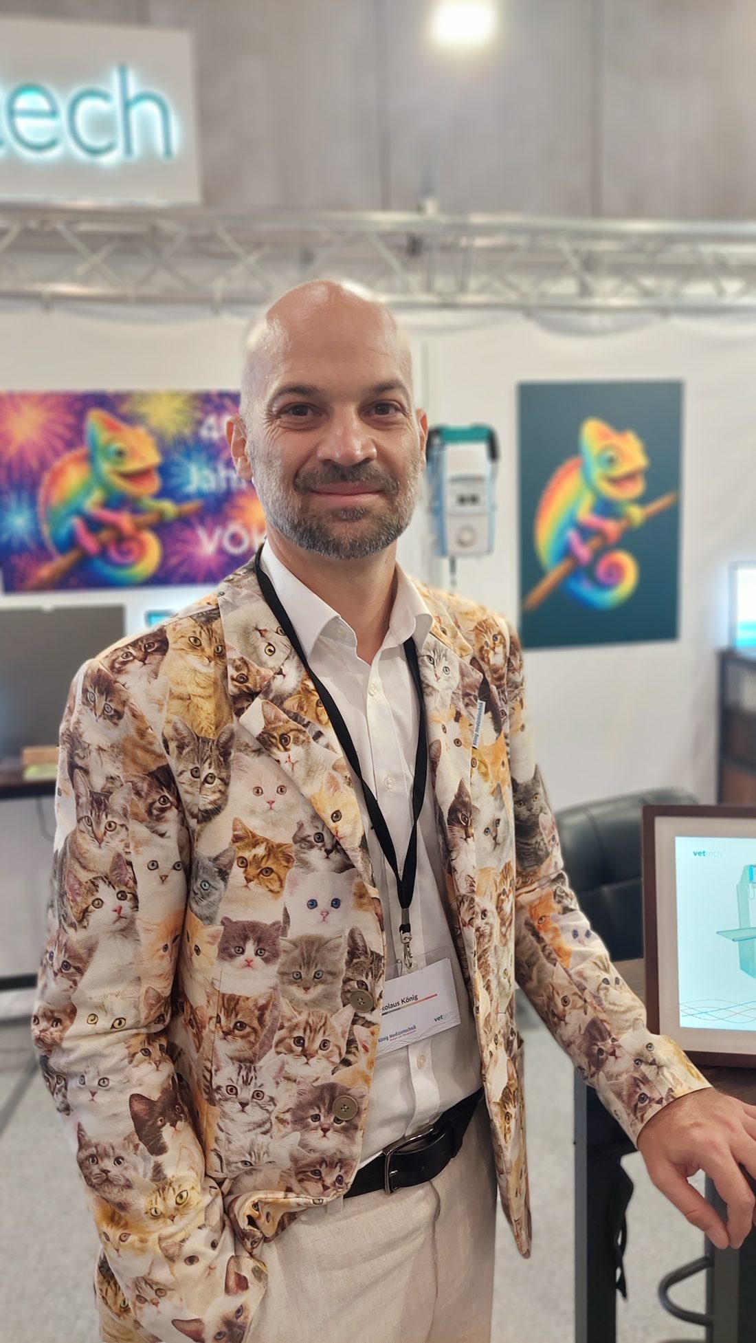 Vettech-Mitarbeiter am Messestand auf der VET AUSTRIA 2026